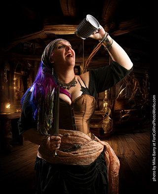Jennifer dark pirate shoot